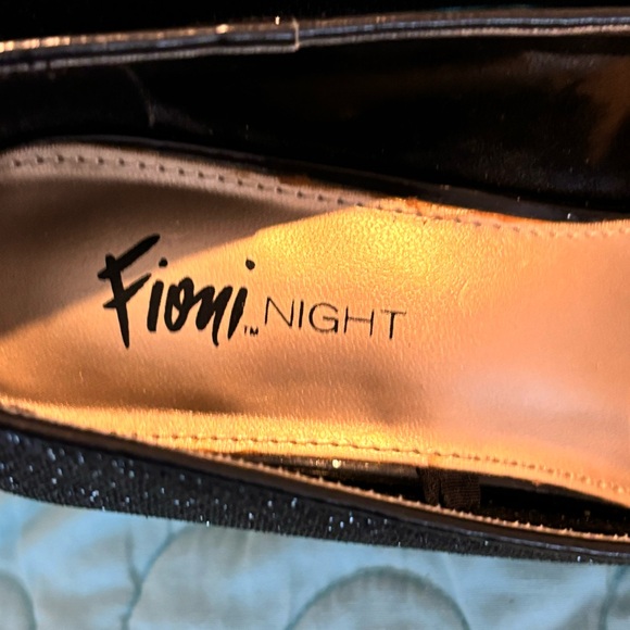 Sparkly evening shoes/heels - Picture 3 of 4